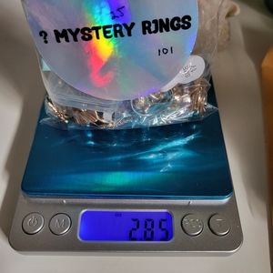 25 random rings